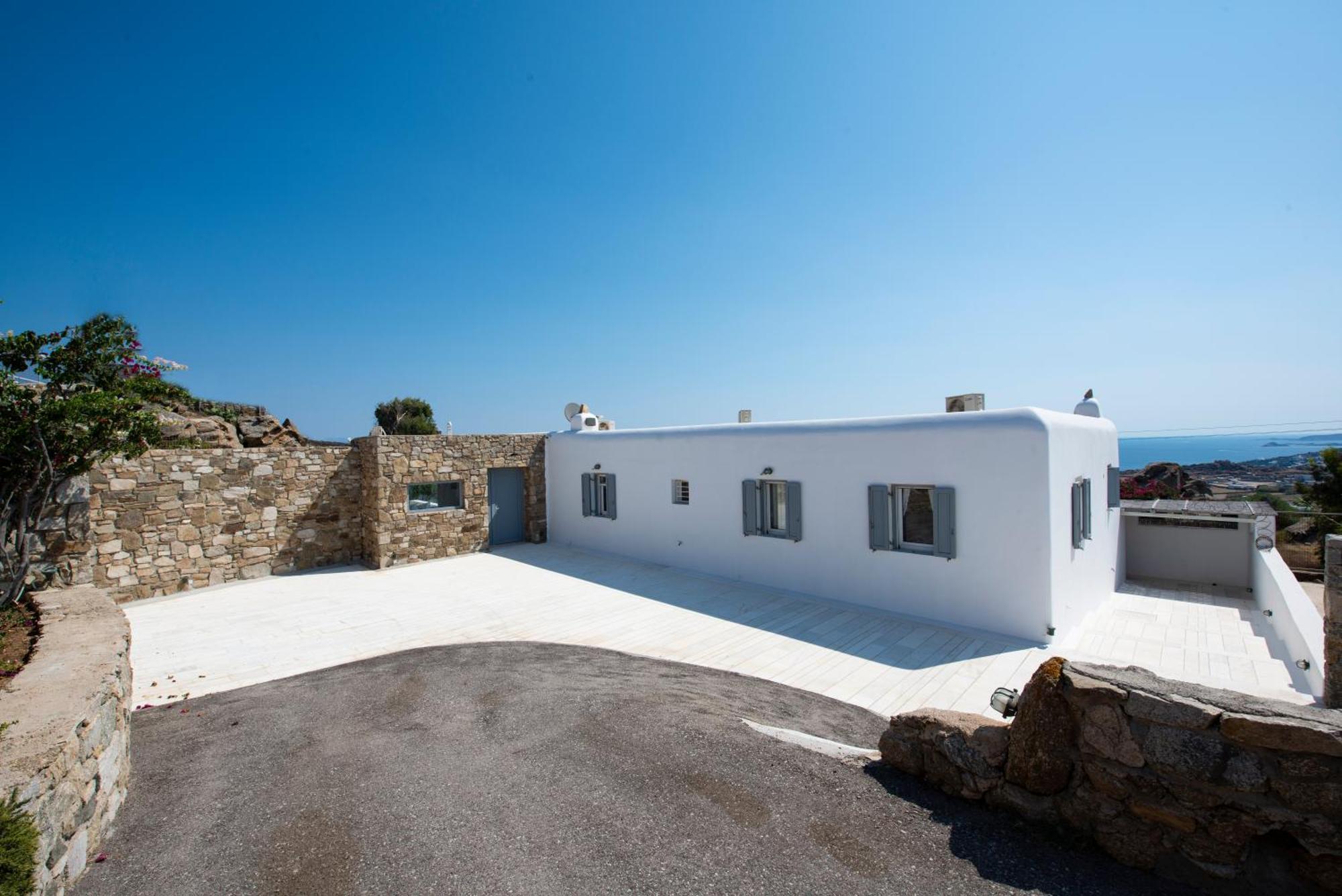 Cocos Villa *