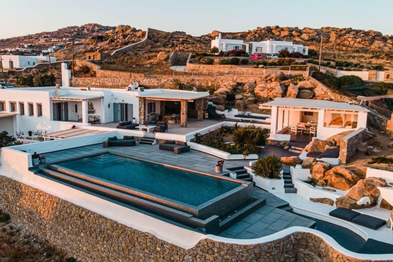 Cocos Super Paradise Beach (Mykonos)